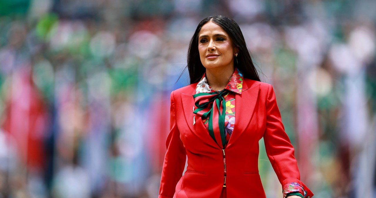 Salma Hayek skończyła 60 lat. Jej zdjęcia sprzed lat robią wrażenie
