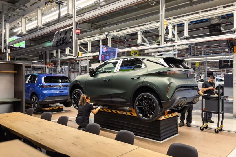 Volkswagen i Cupra wzywają do serwisu. Problemem pasy bezpieczeństwa