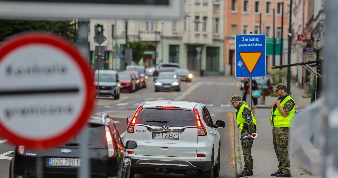 Przedłużenie kontroli na granicy. Zmiany na 24 przejściach