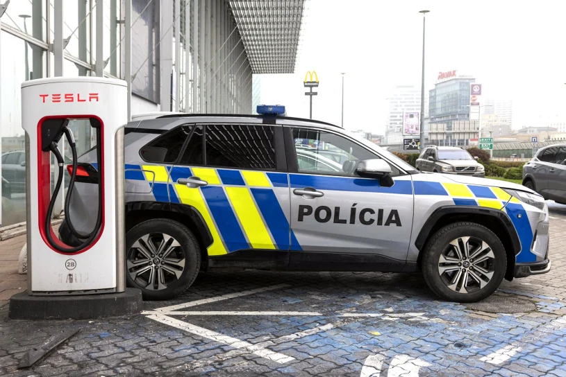 650 stacji zaatakowanych przez złodziei. Ładowarek pilnuje policja