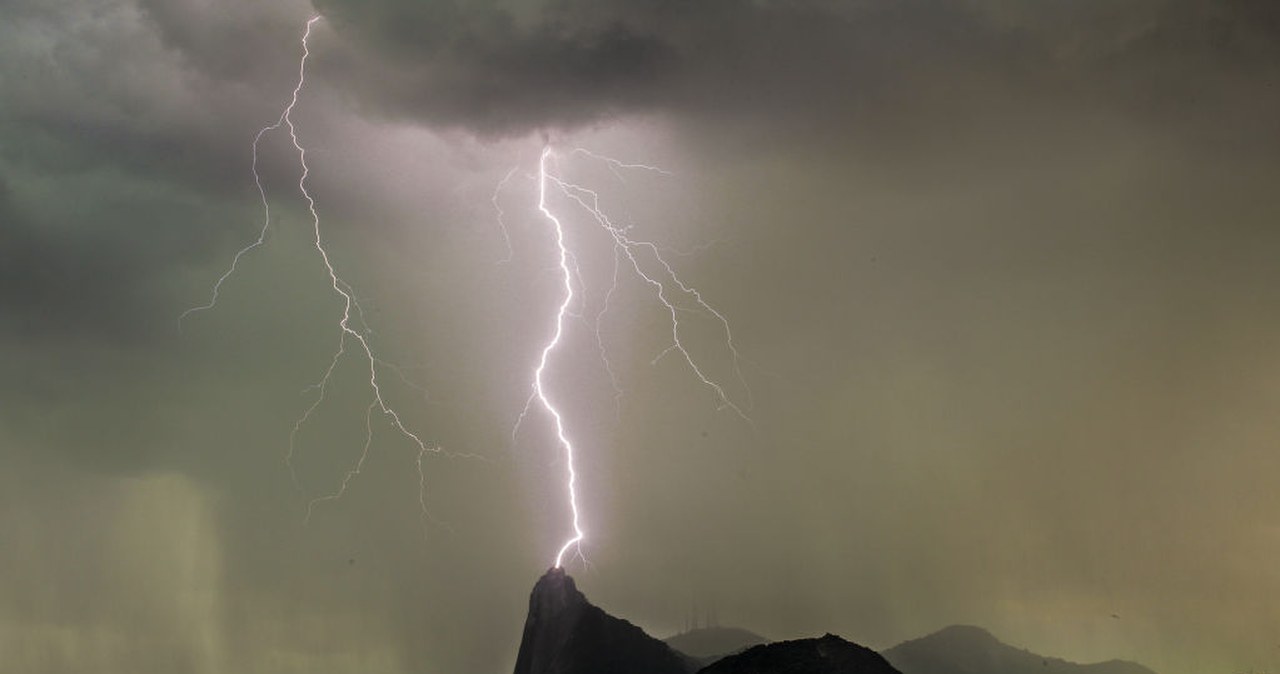 Brazylia. Starożytny duch chroni Rio de Janeiro przed skutkami El Niño Brazylia. Starożytny duch chroni Rio de Janeiro przed skutkami El Niño