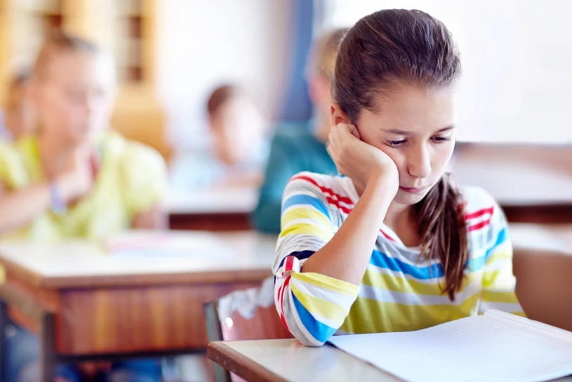 Bez diagnozy, ale nie bez problemu. Dzieci daleko poza szkolną normą