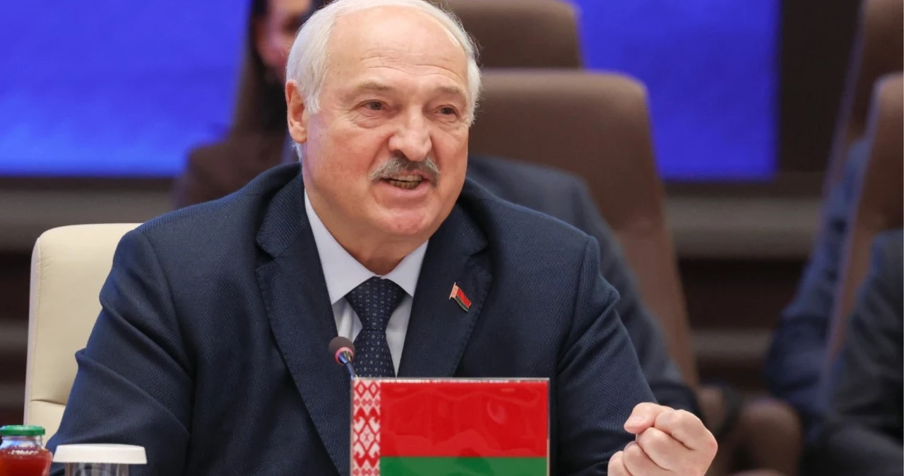Zdjęcie do aktualności: Łukaszenka postanowił "wstrząsnąć" armią. "Tak, jak będzie podczas wojny"