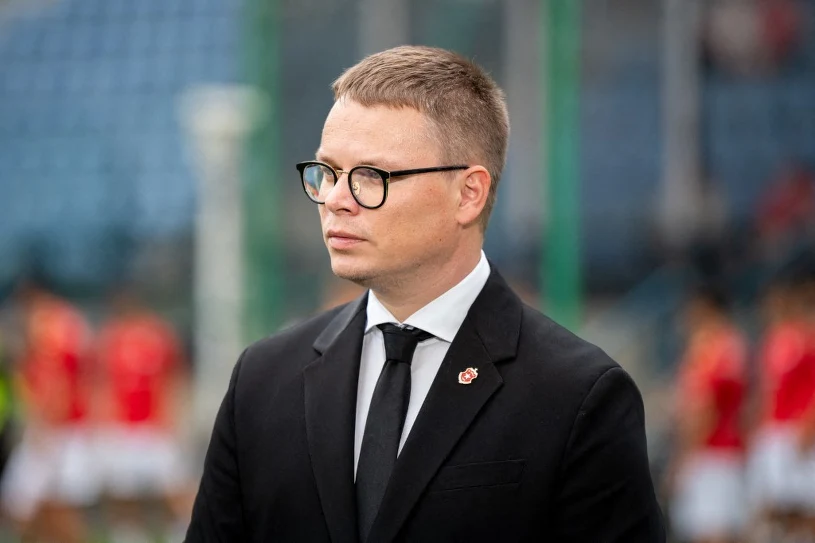 Burza po decyzji ws. meczu Legia - Wisła. Królewski zwrócił się do policji