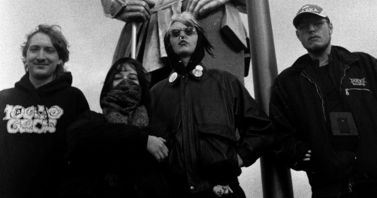 Deathknell: Odnajdujemy się w rzeczach chaotycznych [WYWIAD]