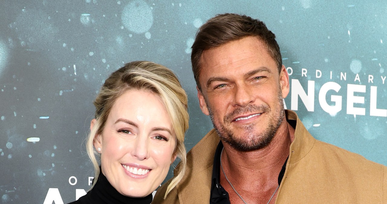 Alan Ritchson, gwiazdor "Reachera", rozwodzi się z żoną. Byli razem 20 lat