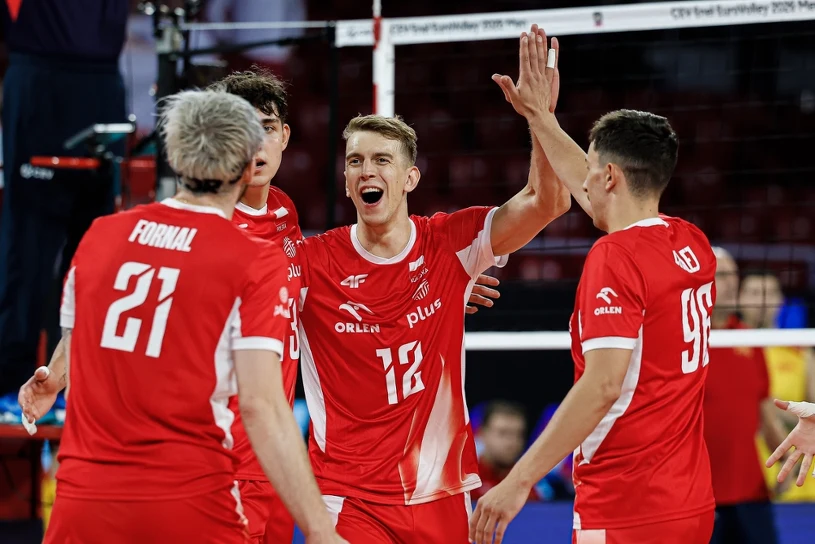 Polska triumfuje, a Nikola Grbić zmienia. Rezerwowy dał mu do myślenia