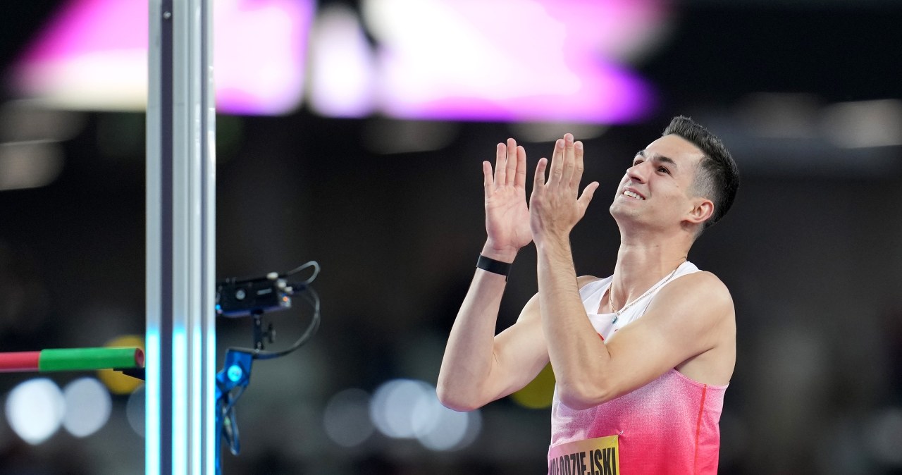 Polski triumfator DL ruszył jako pierwszy. Popis wielkiego mistrza. 2.37 m