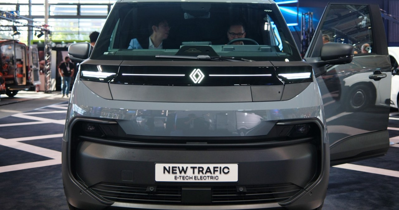 Nowe Renault Trafic Vanem Roku 2027. Jury było jednogłośne