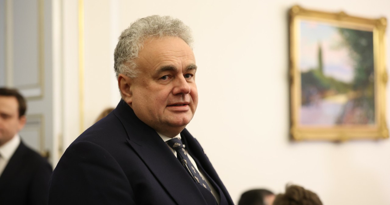 "Pan X obiecywał ułaskawienie". Media o tożsamości osoby z przesłuchania