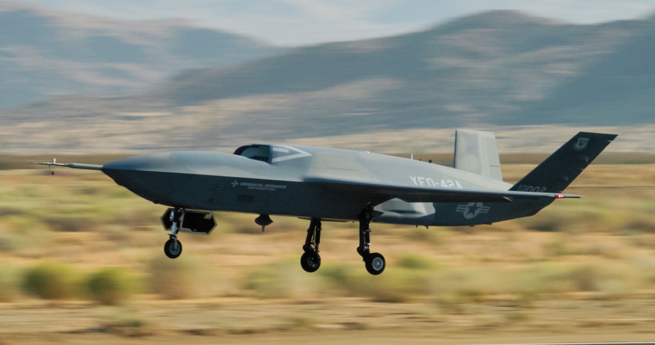 Stany Zjednoczone chcą mieć 1000 latających skrzydłowych dla F-35 i F-47