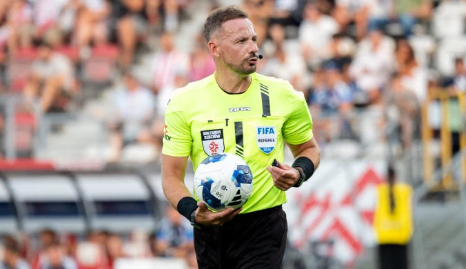 Siemieniec chciał z nim "współpracować". UEFA ogłasza ws. polskiego arbitra