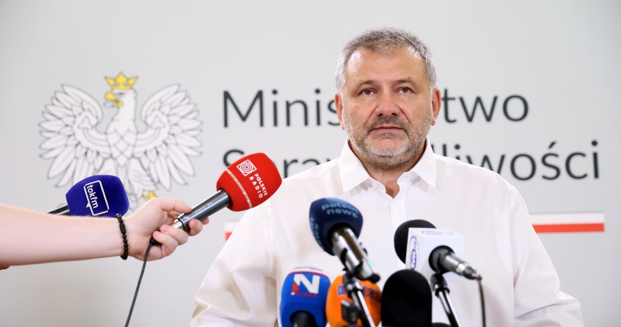Prokuratura wszczęła śledztwo w sprawie składów Trybunału Konstytucyjnego Prokuratura wszczęła śledztwo w sprawie składów Trybunału Konstytucyjnego