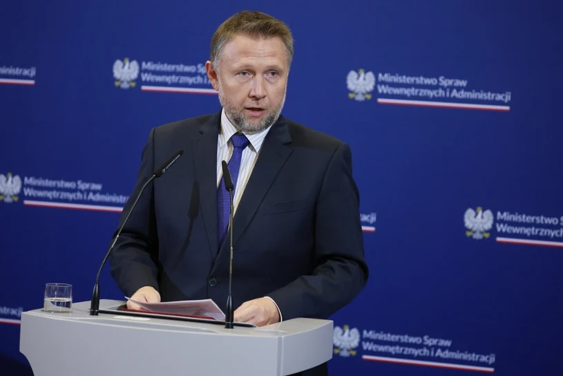 Niosą się słowa Błaszczaka, Kierwiński oburzony. "Coś niepojętego"