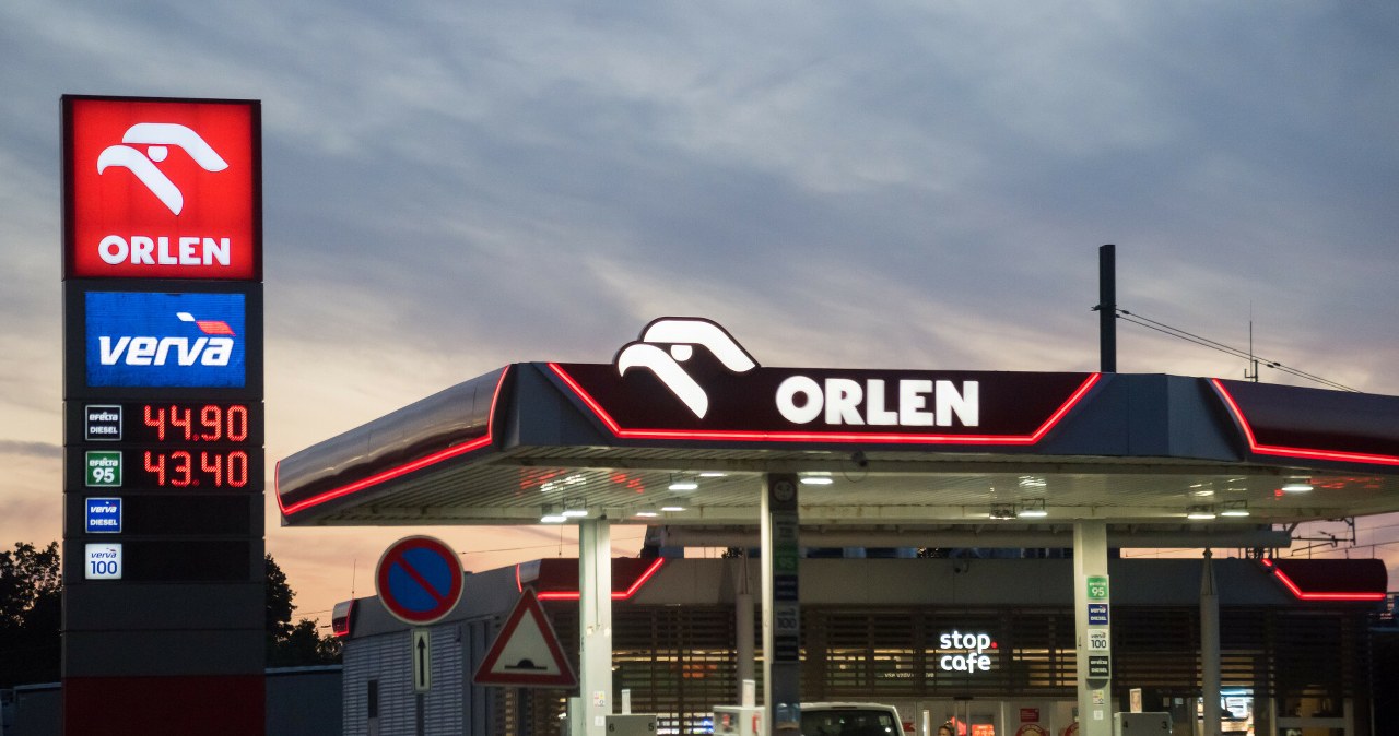 Czesi reagują na wysokie ceny ropy. Będą limity cen paliw