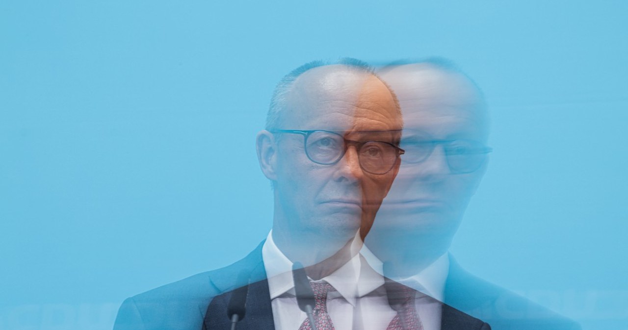 Skompromitował się w wyborach, teraz chce zawrócić kijem rzekę