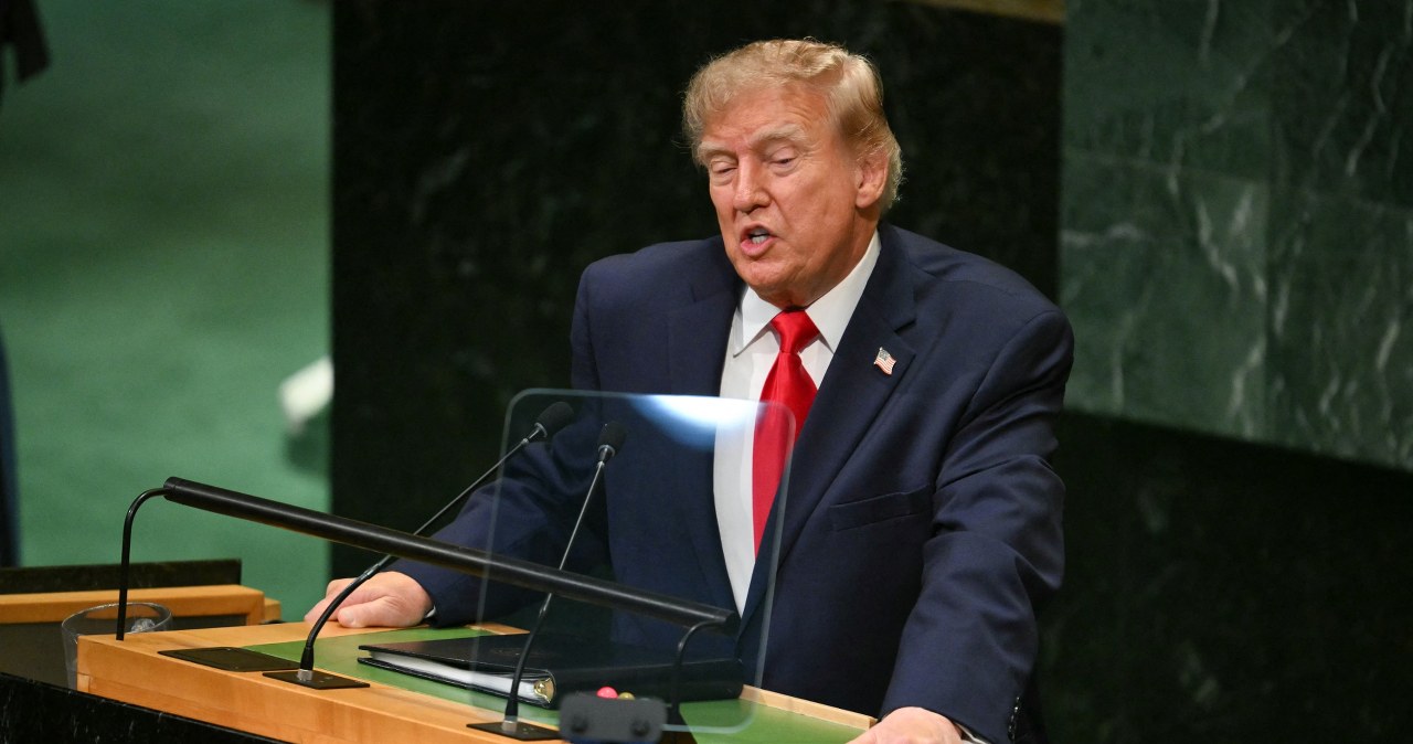 Nie "sztuczna inteligencja", a "superinteligencja". Trump chce zmiany nazwy