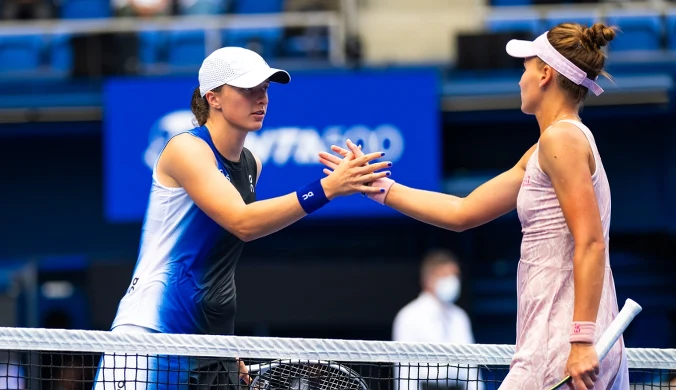 Zatrzymała Świątek i wygrała. Długa przerwa Rosjanki, Sabalenka reaguje