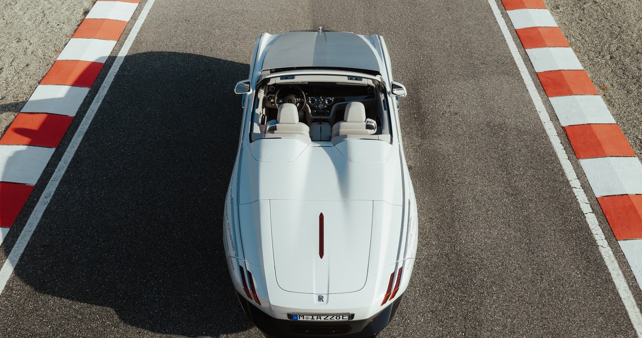 Najdroższy Rolls-Royce w historii za 35 mln zł. Będą trzaskać drzwiami 15 tys. razy