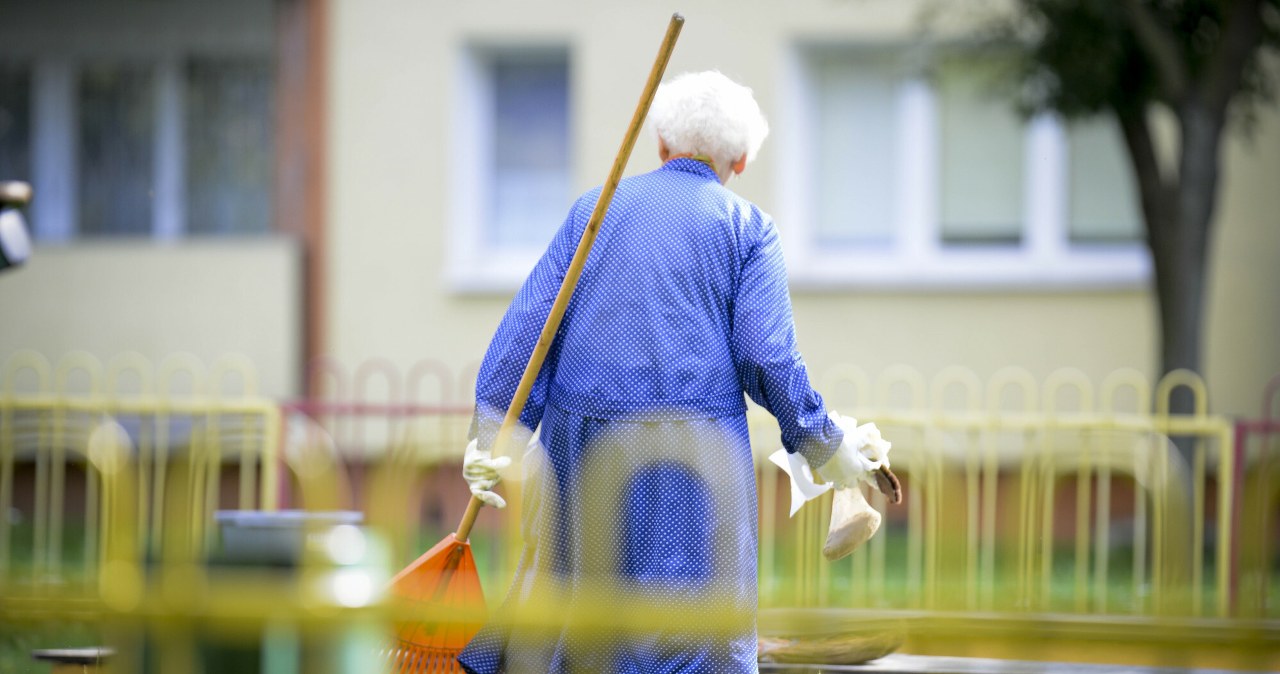 Praca na emeryturze? Tylko wtedy można dorabiać bez ograniczeń