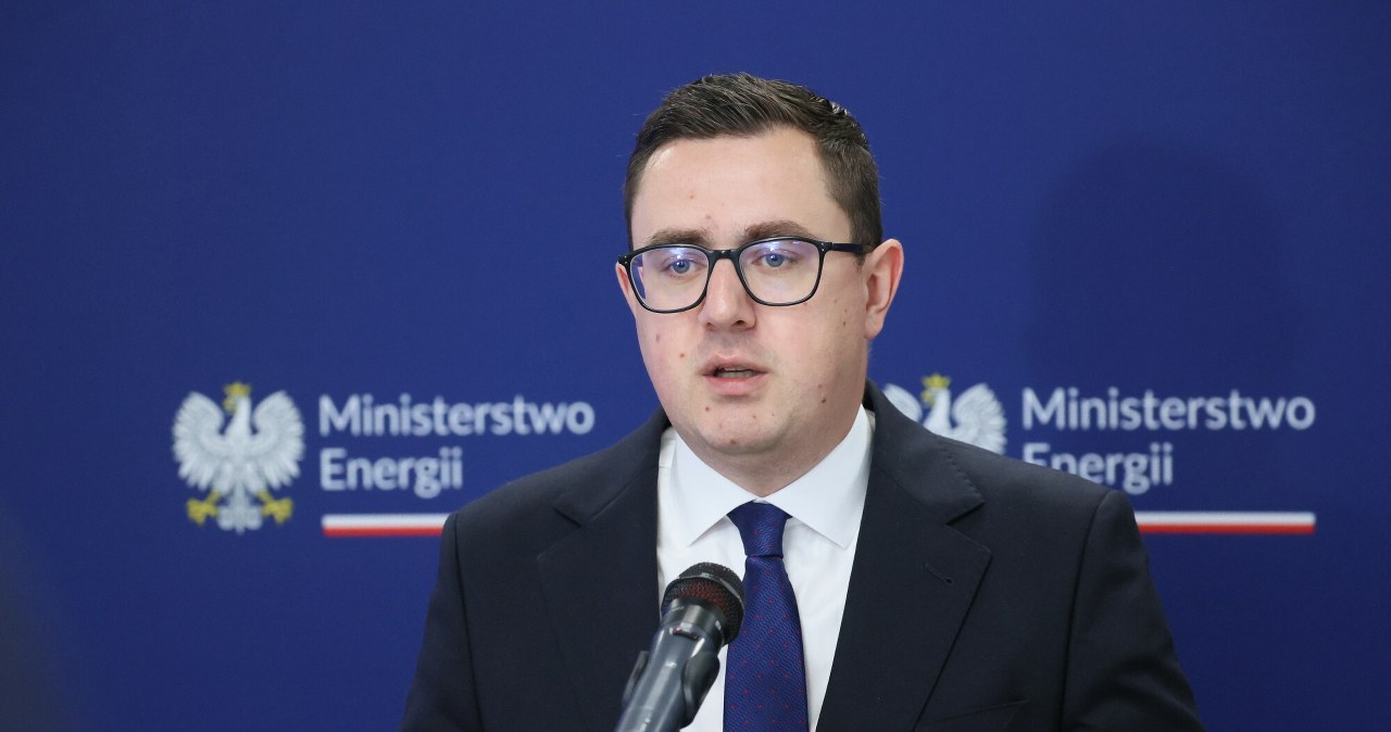Minister energii uderza w prezydenta. "Doprowadzi do braków na stacjach"