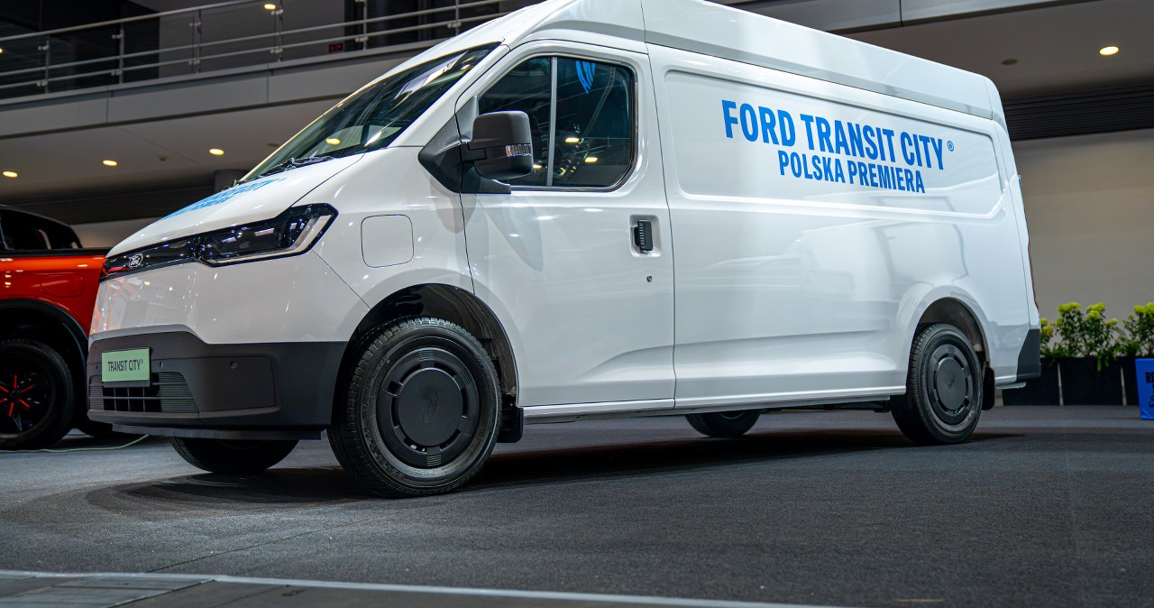 Ford Transit City debiutuje w Polsce. Elektryk zaskakuje ceną i zasięgiem