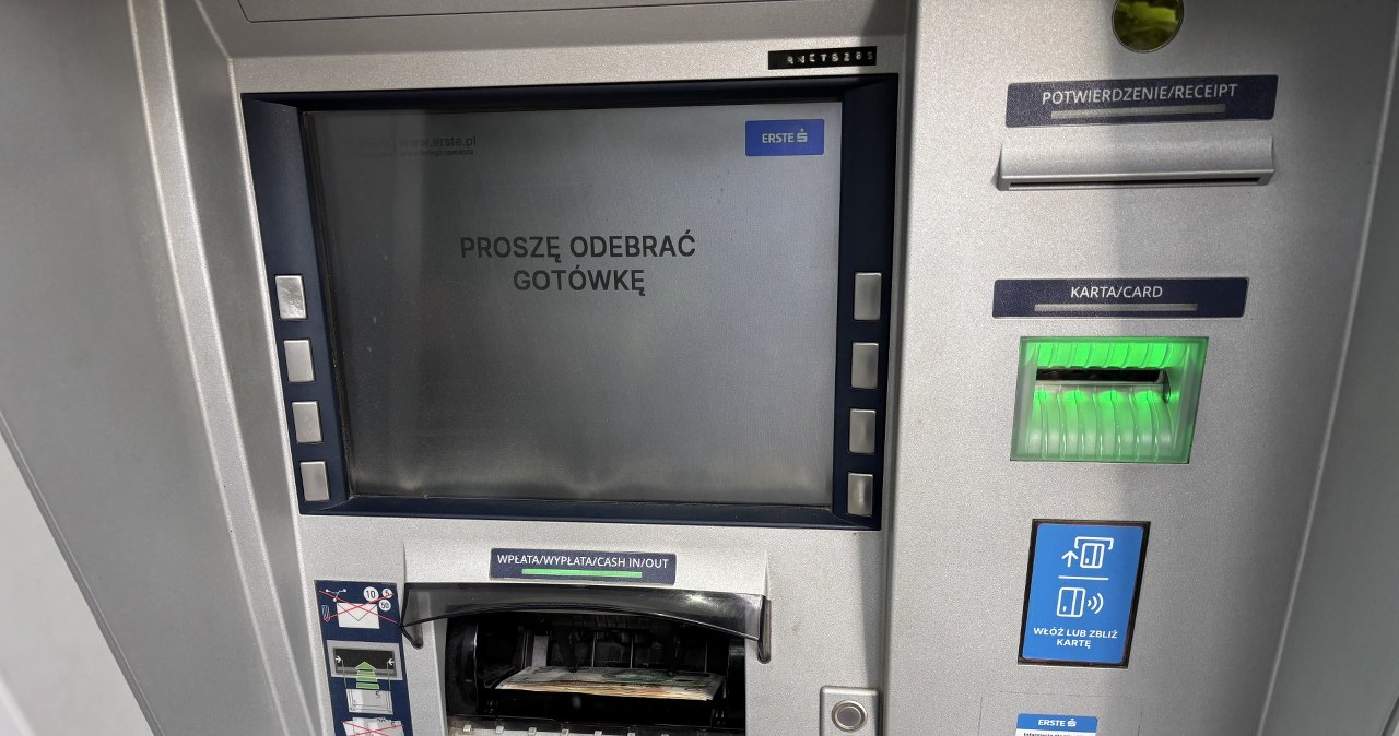 Jeśli to widzisz, nie korzystaj z bankomatu. Twoja karta może przepaść