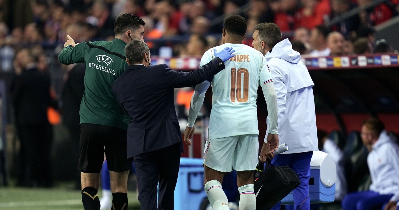 Zdjęcie do aktualności: Dramat Mbappe. Francuz przedwcześnie opuścił boisko. Jest komunikat