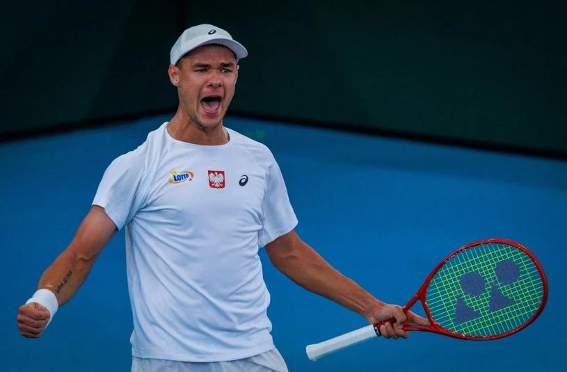 Rozstawiony z "1" czekał na ruch Majchrzaka. 6:2 Polaka, popis w ATP 500