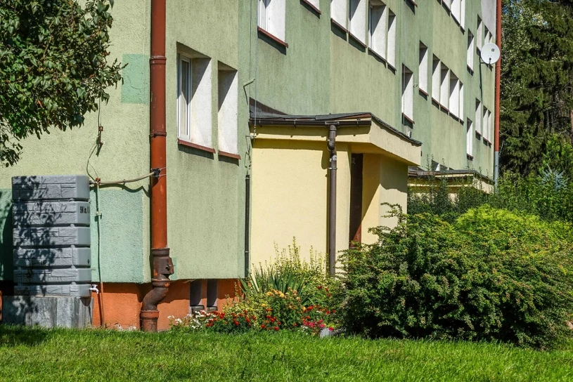 Nawet 30 tys. zł kary za popularny błąd. Mieszkańcy bloków muszą uważać