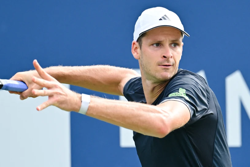 Zdjęcie do aktualności: Trzysetowy pojedynek Hurkacza z turniejową "7". Znamy finalistę ATP Chengdu