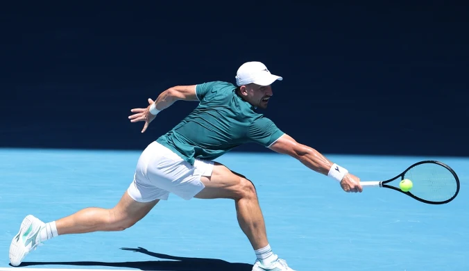 Tie-break, a później jedyne przełamanie. Polak walczył o tytuł ATP 250