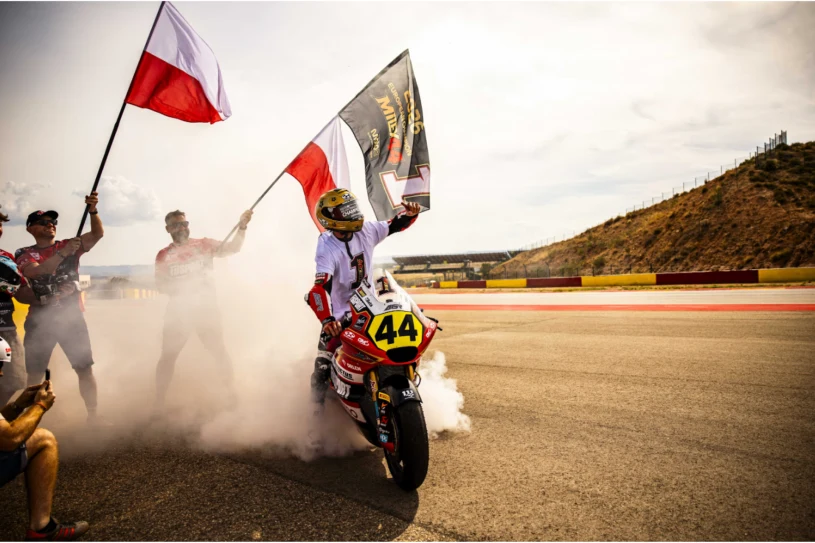 Milan Pawelec triumfuje w Misano. Drugi tytuł mistrza Europy Moto2
