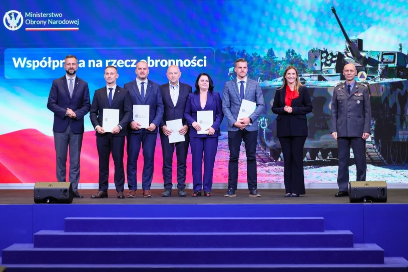 Polskie firmy zbrojeniowe dostały pieniądze od MON. Mają produkować więcej
