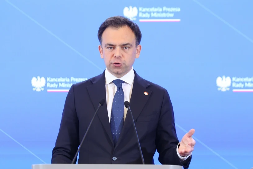 Dług publiczny w górę. Minister ostrzega przed przekroczeniem progu