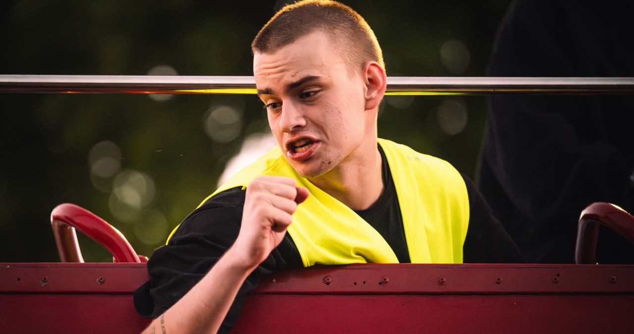 Łatwogang dosadnie reaguje na aferę wokół Cancer Fighters. Mówi "dość"