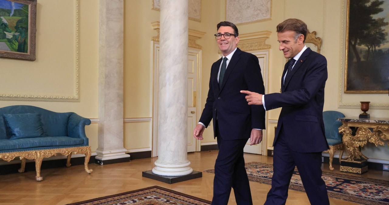 Macron o powrocie Brytyjczyków do UE. Wypowiedział dwa słowa