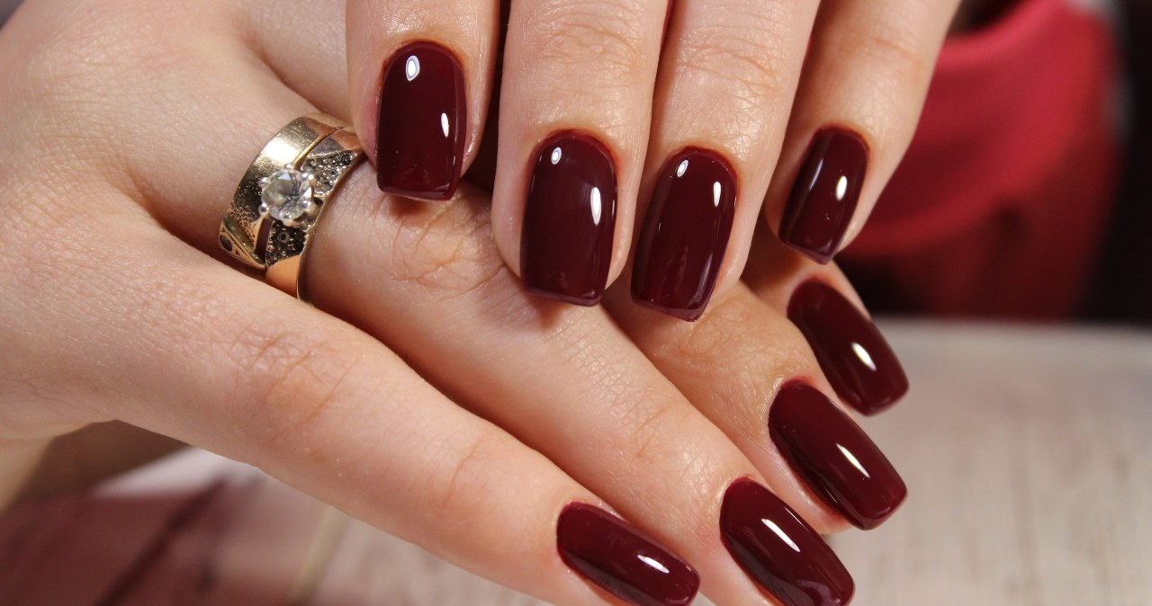 Najmodniejsze kolory na jesień. To manicure wzbudzi zazdrość koleżanek