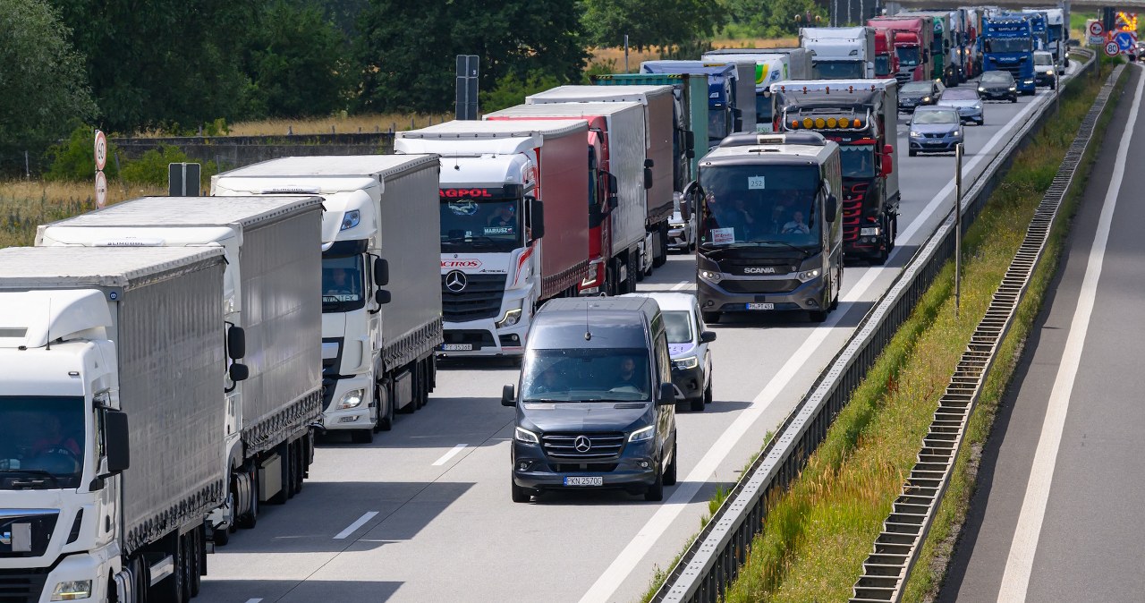 Polska transportową potęgą UE. Kierowców wciąż brakuje, ile można zarobić?
