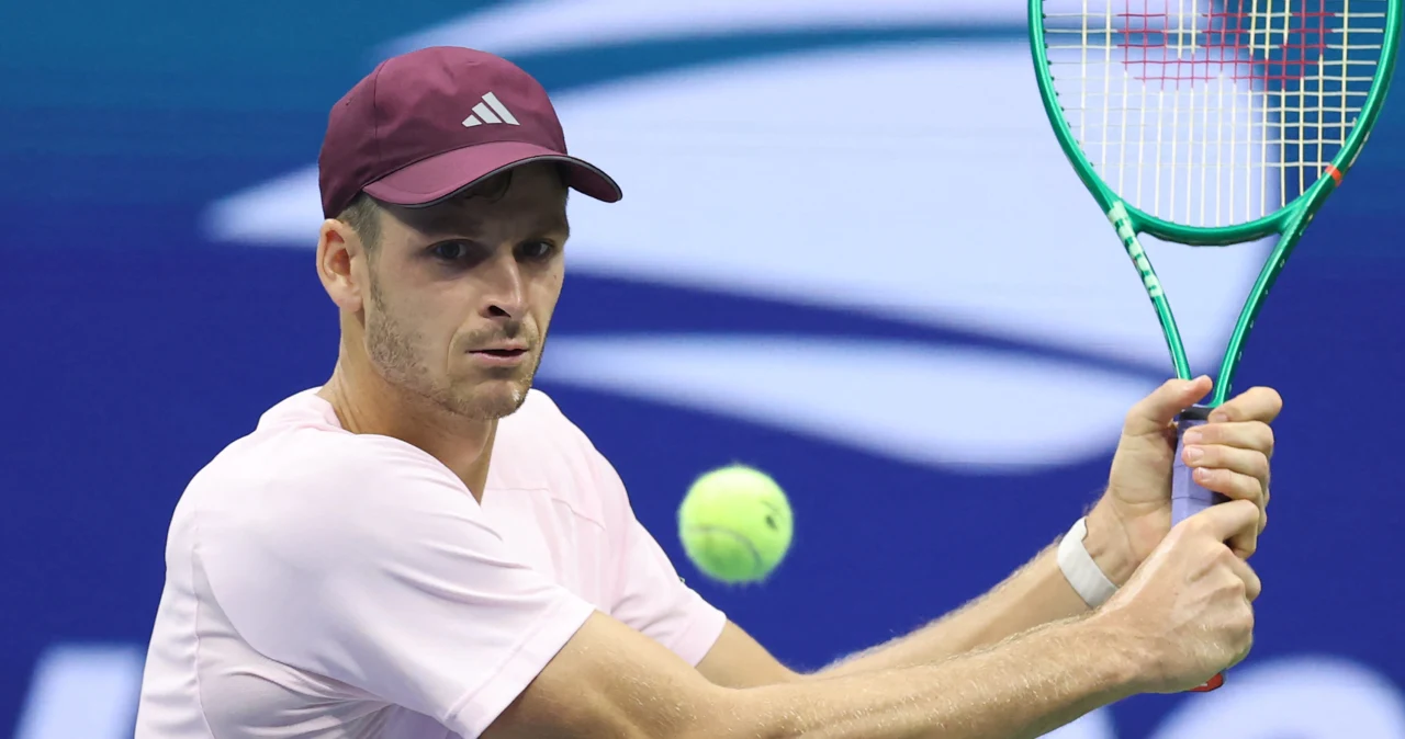 Hubert Hurkacz - Zizou Bergs. Pierwsza runda ATP 500 w Bazylei. Relacja na żywo