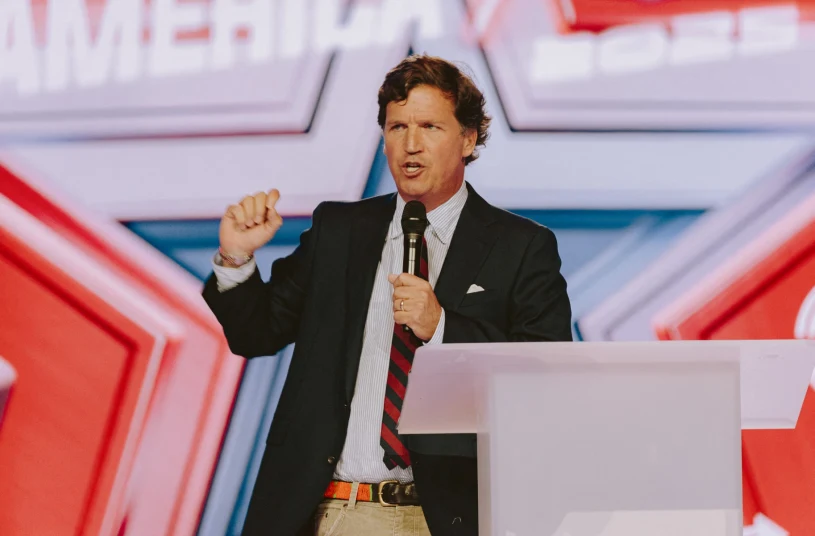 Tucker Carlson starł się z gościem o niemieckiego dyktatora. Pojawił się też polski wątek