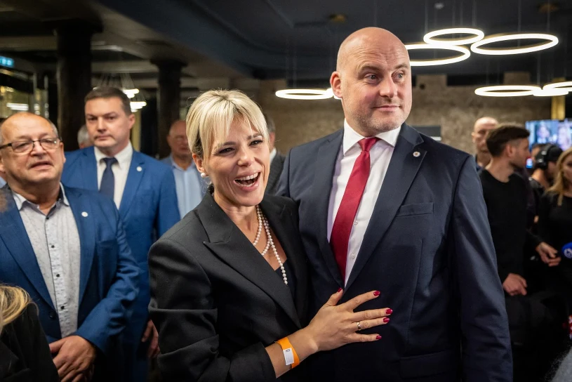 Wybory na Łotwie, zliczono wszystkie głosy. Historyczny wynik lidera