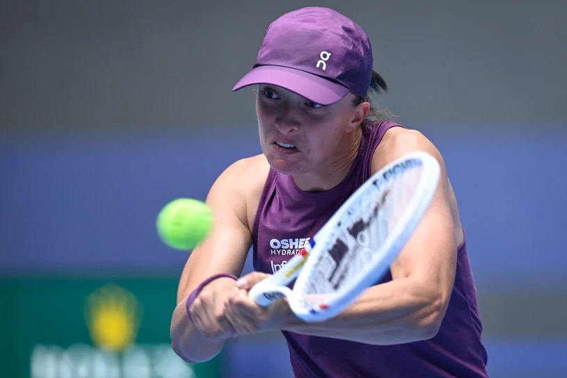 Kiedy Iga Świątek gra z Ivą Jovic? O której mecz? WTA Pekin [TRANSMISJA]