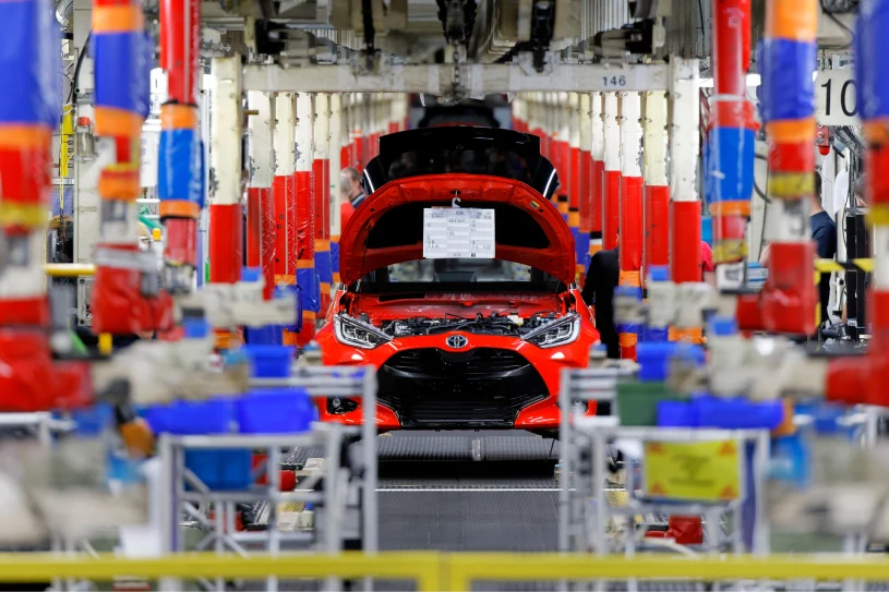 Toyota sprawdza 1500 punktów zanim auto wyjedzie z fabryki. Ale drzwi montują krzywo