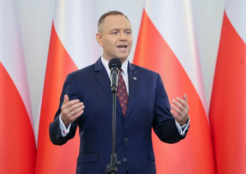 Tyle osób zwróciło odznaczenia państwowe Nawrockiemu. Kancelaria ujawnia