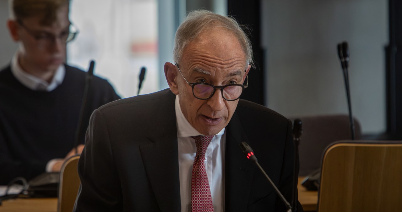 Władysław Teofil Bartoszewski może stracić immunitet. Jest decyzja komisji Władysław Teofil Bartoszewski może stracić immunitet. Jest decyzja komisji