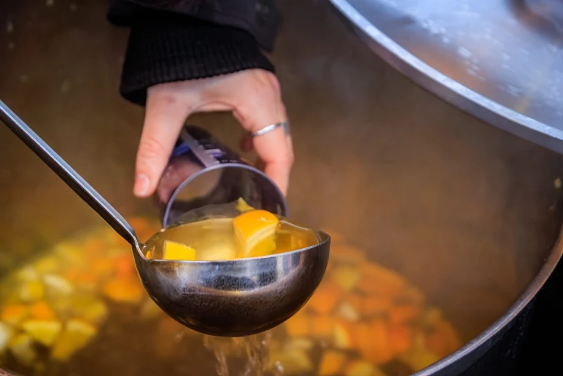 Za kilka miesięcy rewolucja w restauracjach. Klienci przyjdą ze słoikami