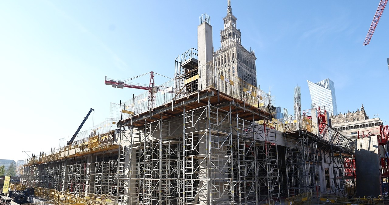 Miał być czarny gmach. Wielka zmiana w centrum Warszawy