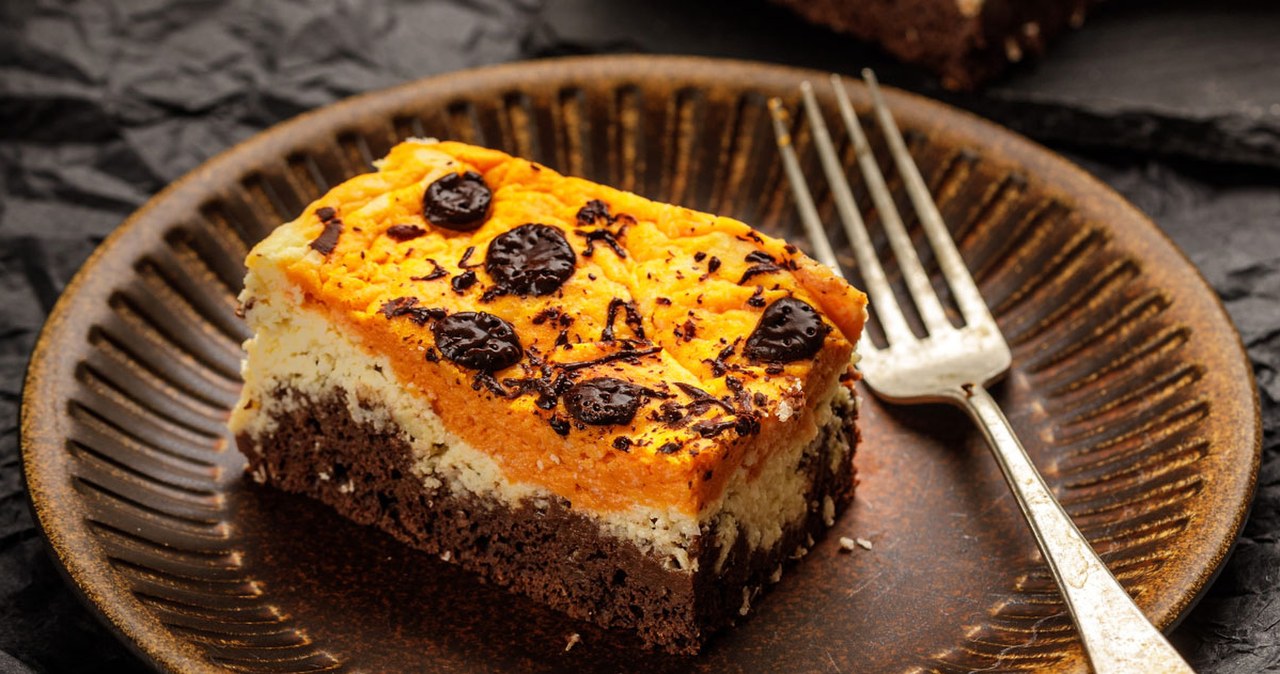 Zawsze podaję to ciasto na 1 listopada. To prawdziwe comfort food