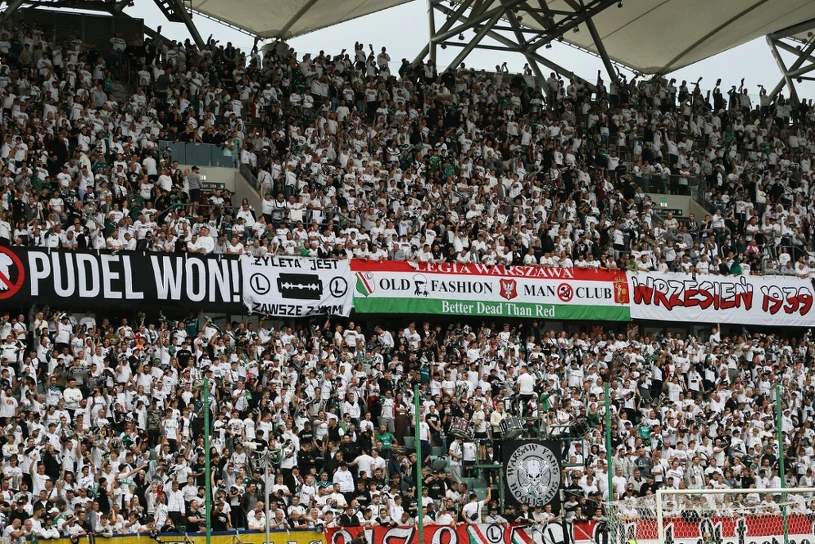 Ekstraklasa ogłasza ws. sektora na Legii. Wniosek do PZPN. "Dezaprobata"